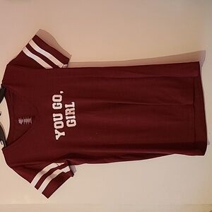 Women's Burgundy Graphic Tee - Short Sleeve